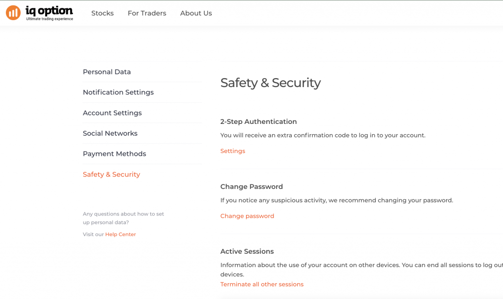 Sección de seguridad y protección en el sitio web de IQ Option